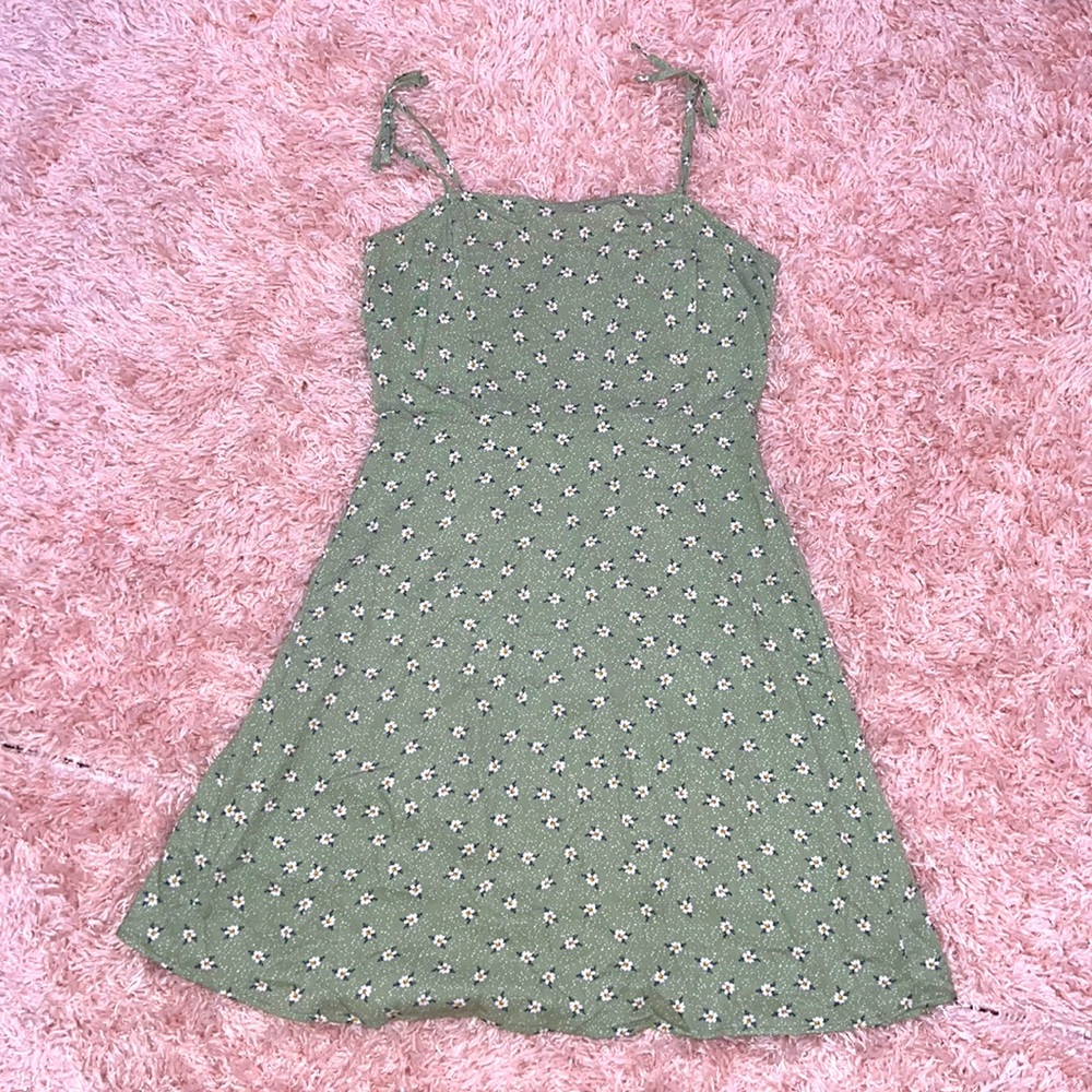 Green flower printed with spaghetti strap dress for girls